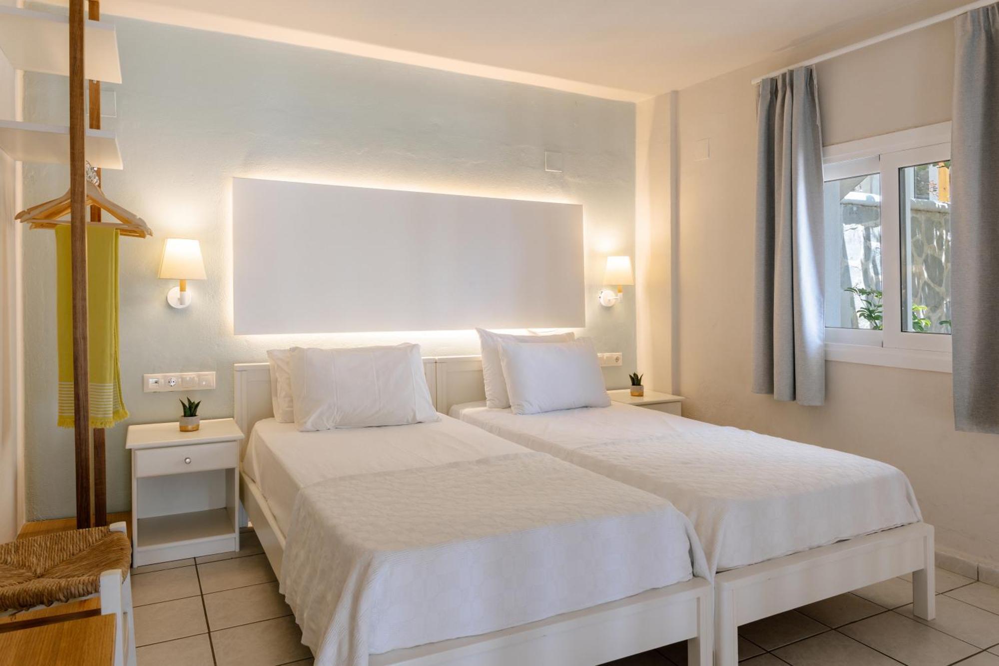 Hotel Ormos Atalia Bali  Zewnętrze zdjęcie